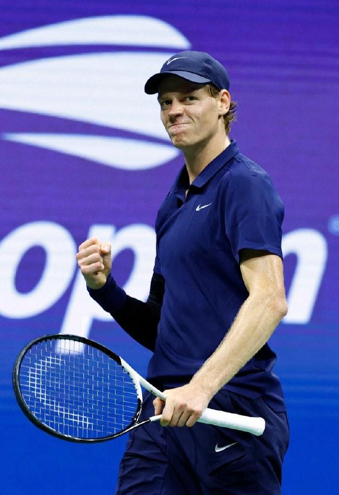 开云入口-单赛季四大满贯全部跻身决赛，辛纳成为公开赛年代第四人