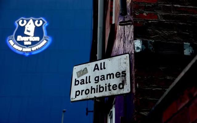 开云入口-“达拉”风暴吹停利物浦德比，西汉姆前锋遭遇车祸